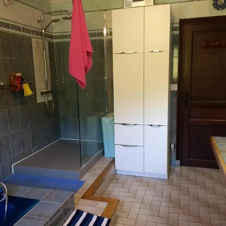 Les Ecureuils Revin (Ardennes)